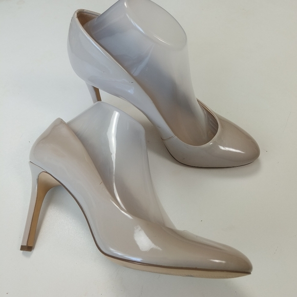 BCBGENERATION‎ women's high heels colpr cream size 9M/39 office, work, wedding - Picture 1 of 10